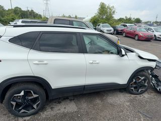 2025 Kia Seltos EX - Exterior Side Passenger